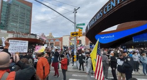 1635130706940029437.gif 1.gif